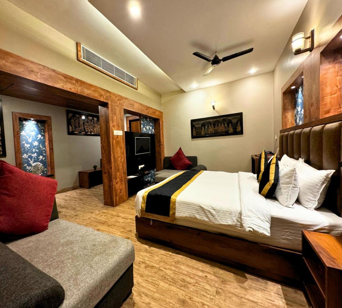 Hotel Runway Inn Pura Raghunath Exterior photo