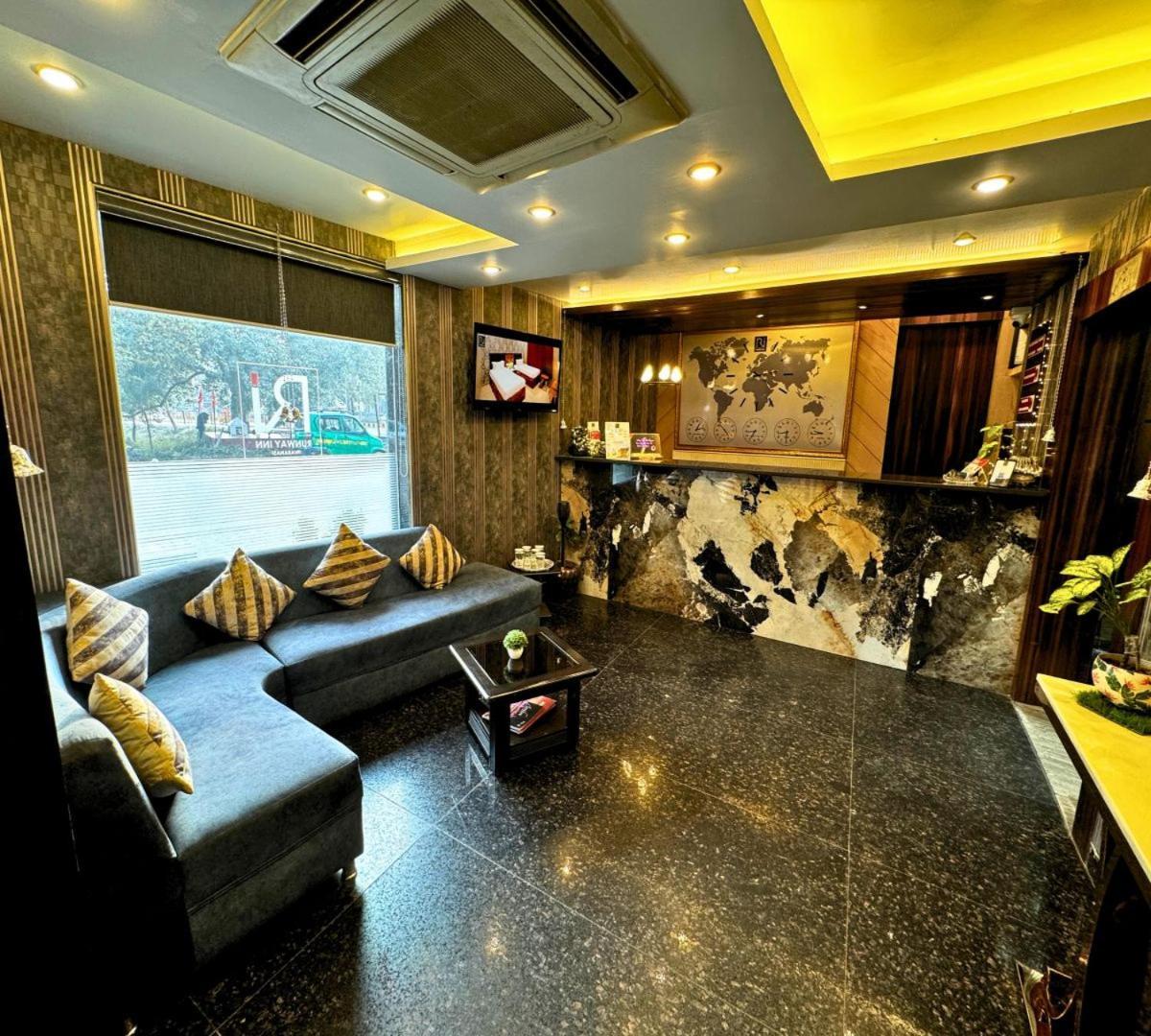 Hotel Runway Inn Pura Raghunath Exterior photo