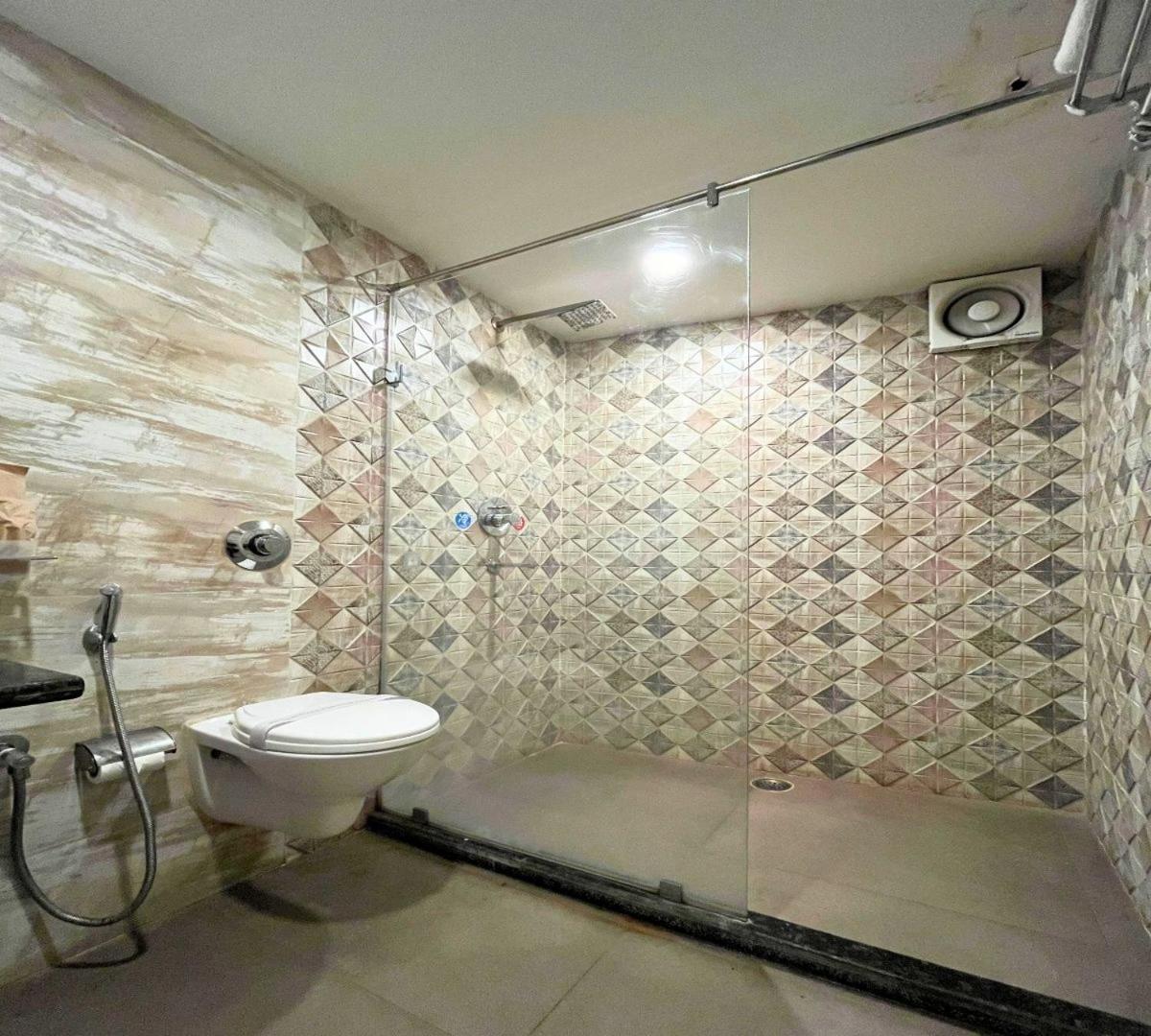 Hotel Runway Inn Pura Raghunath Exterior photo