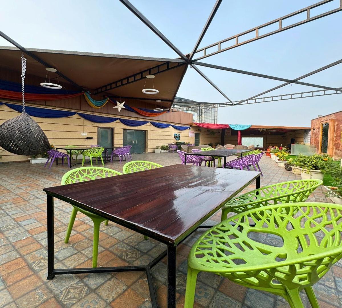 Hotel Runway Inn Pura Raghunath Exterior photo
