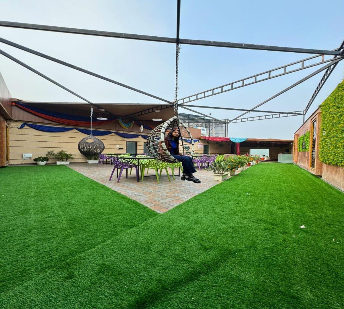 Hotel Runway Inn Pura Raghunath Exterior photo