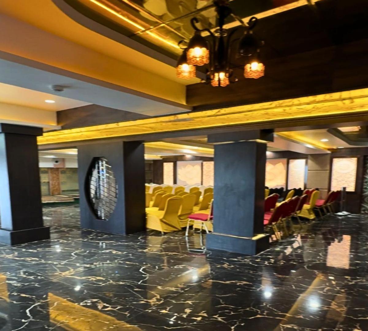 Hotel Runway Inn Pura Raghunath Exterior photo